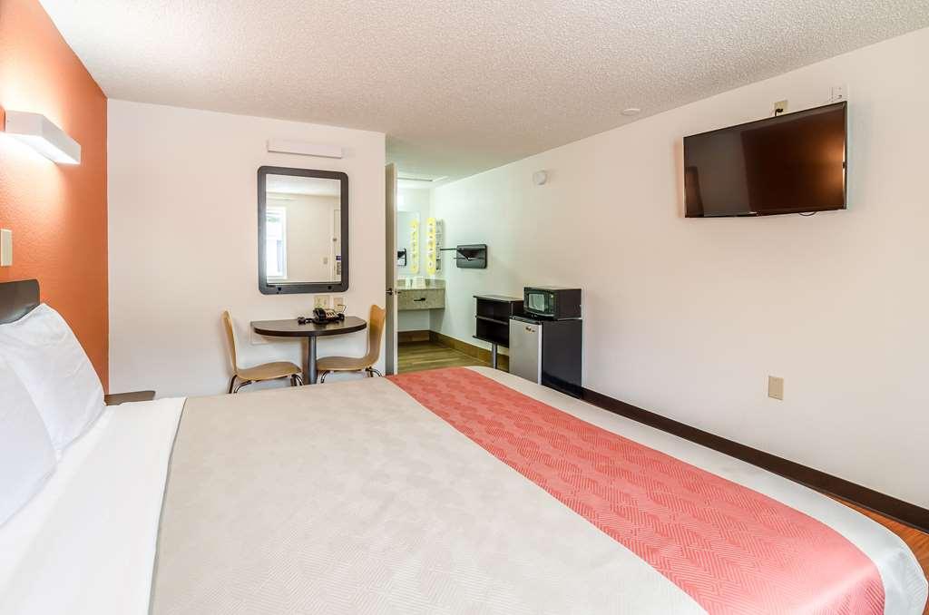 Motel 6 Troutville, Va Δωμάτιο φωτογραφία