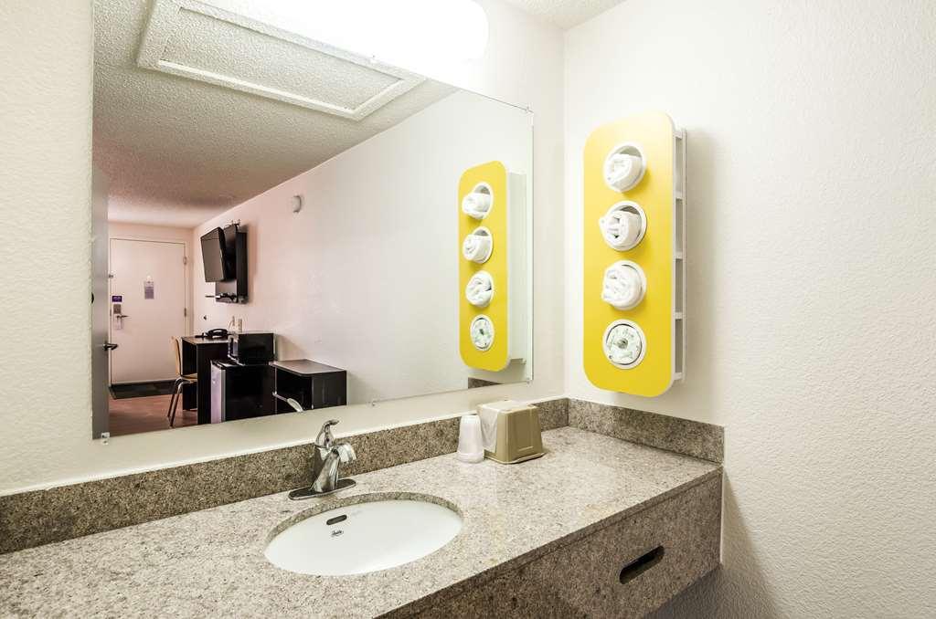 Motel 6 Troutville, Va Δωμάτιο φωτογραφία