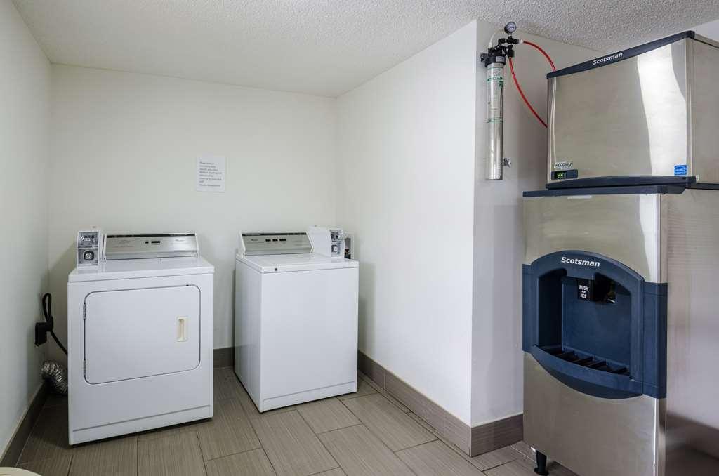 Motel 6 Troutville, Va Ανέσεις φωτογραφία